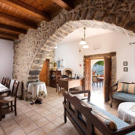 Metohi Nature Living Kastamonítsa 部屋 写真